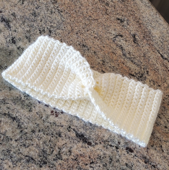 New Crochet Headband - Picture 3 of 3